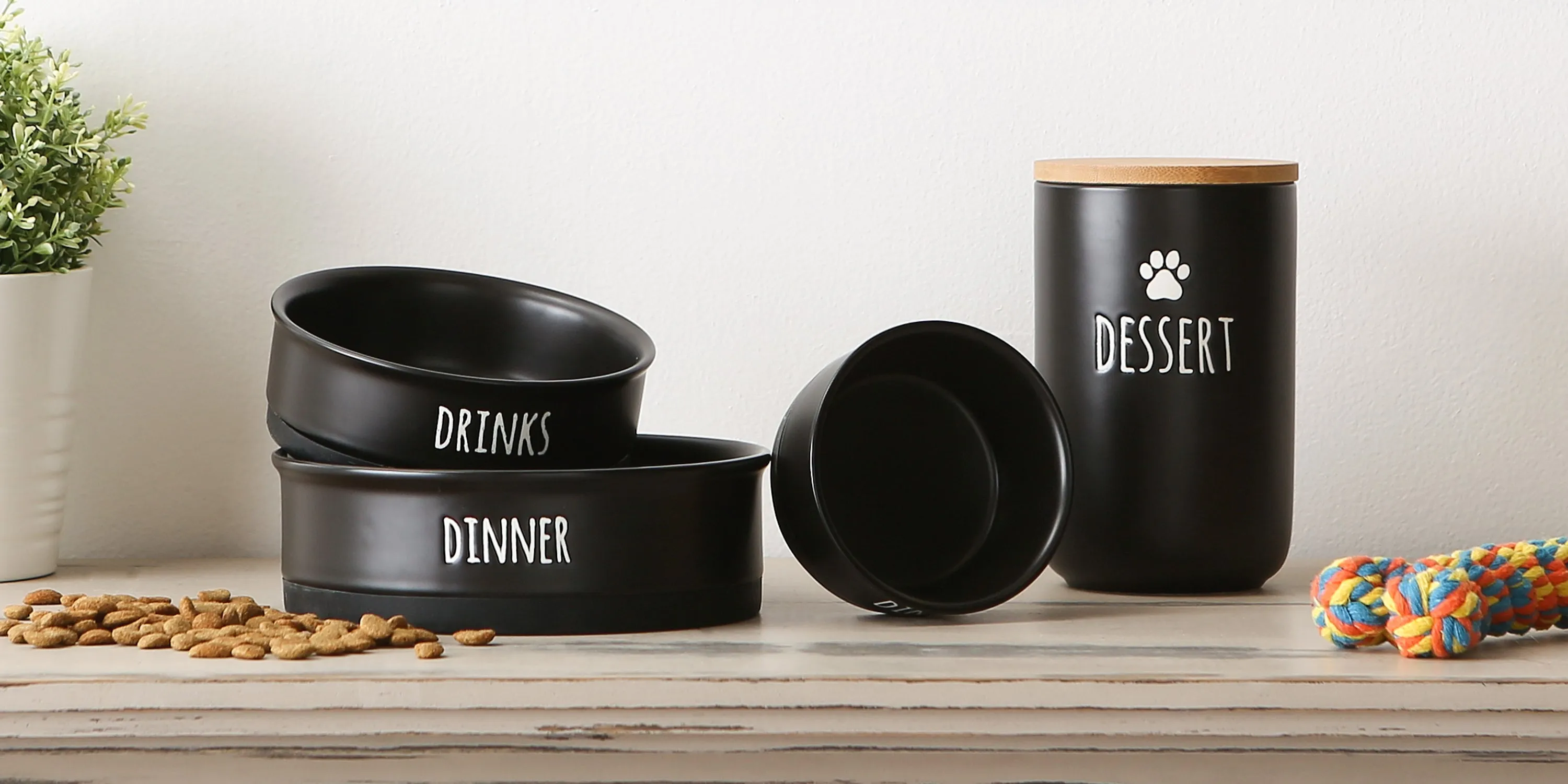 Black Dinner, Drinks & Dessert Pet Bowl Set/2, Large 3.75 C. Capacity
