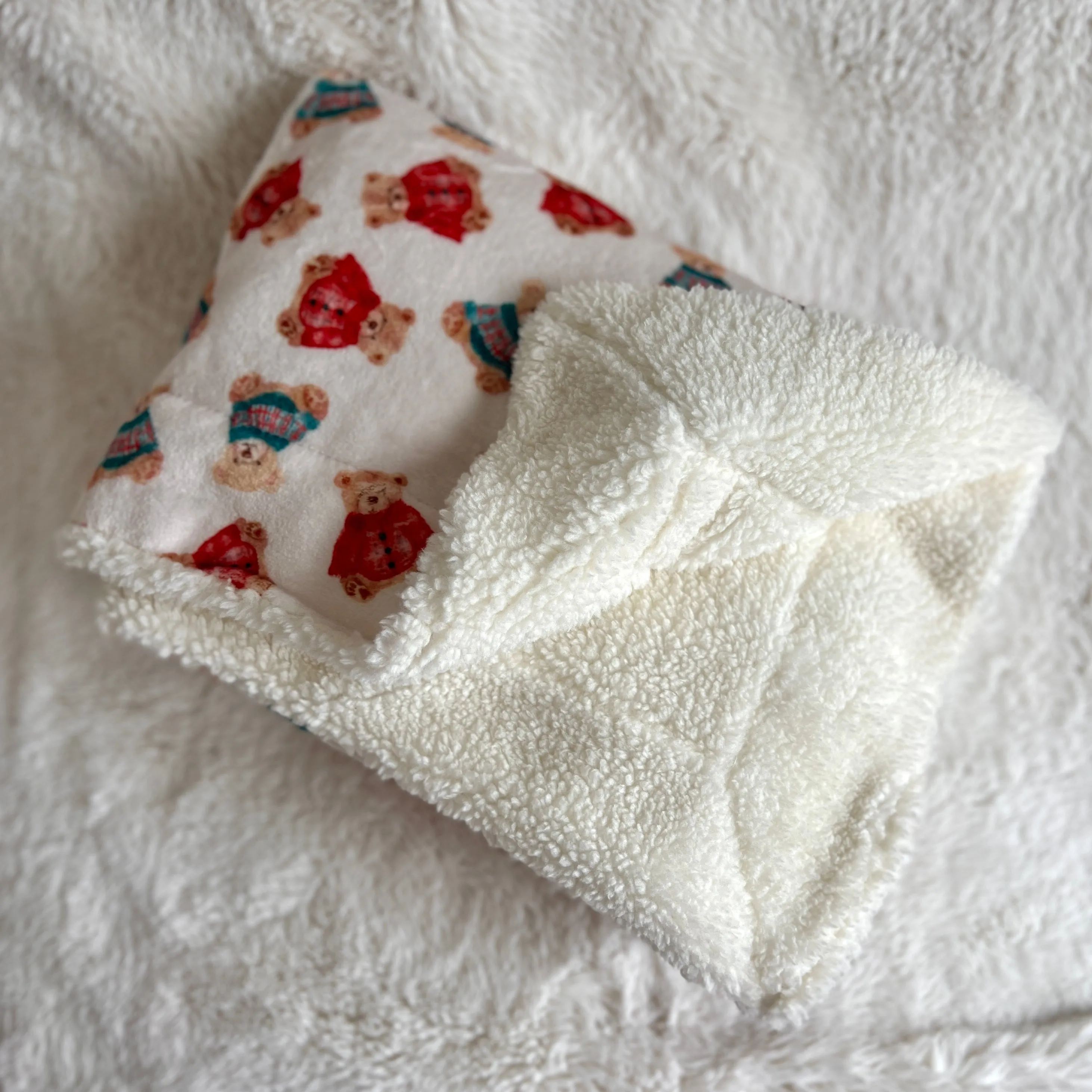 Harrold   Hattie Bears Snuggle Blanket