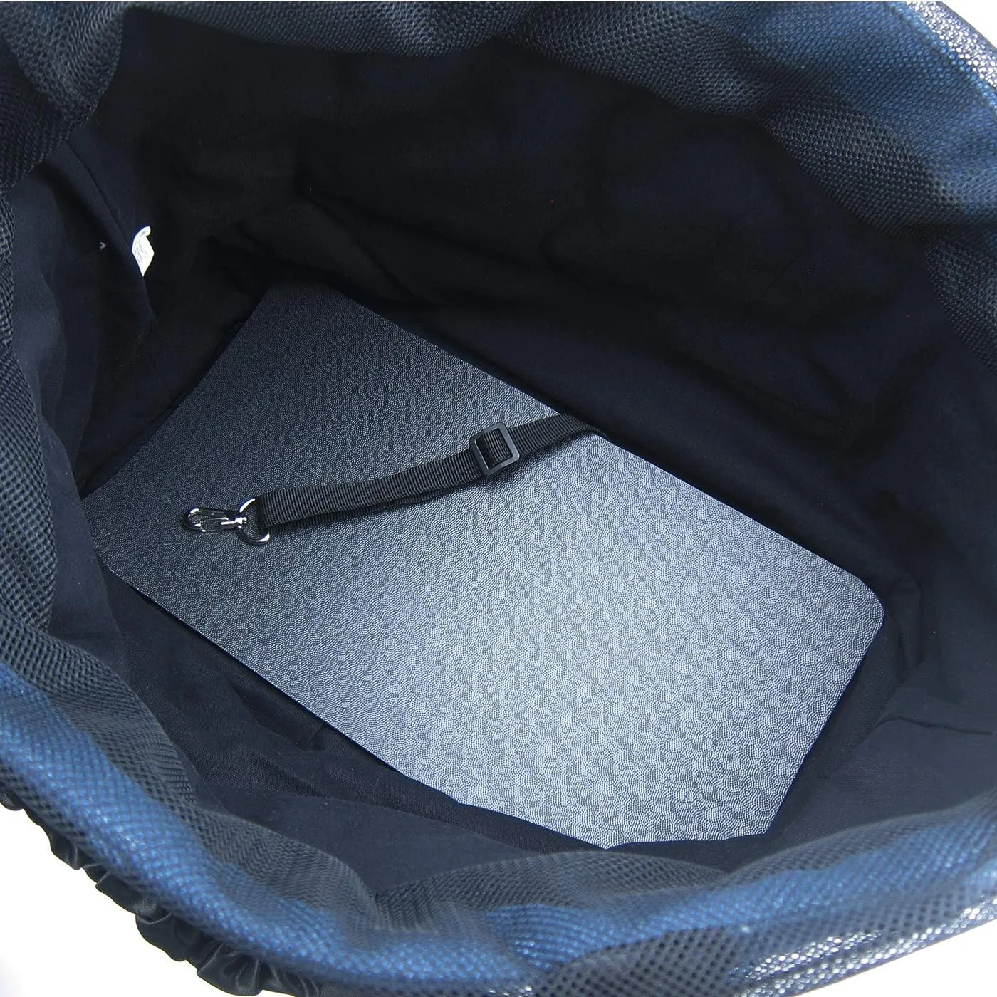 Leona Pet Carrier