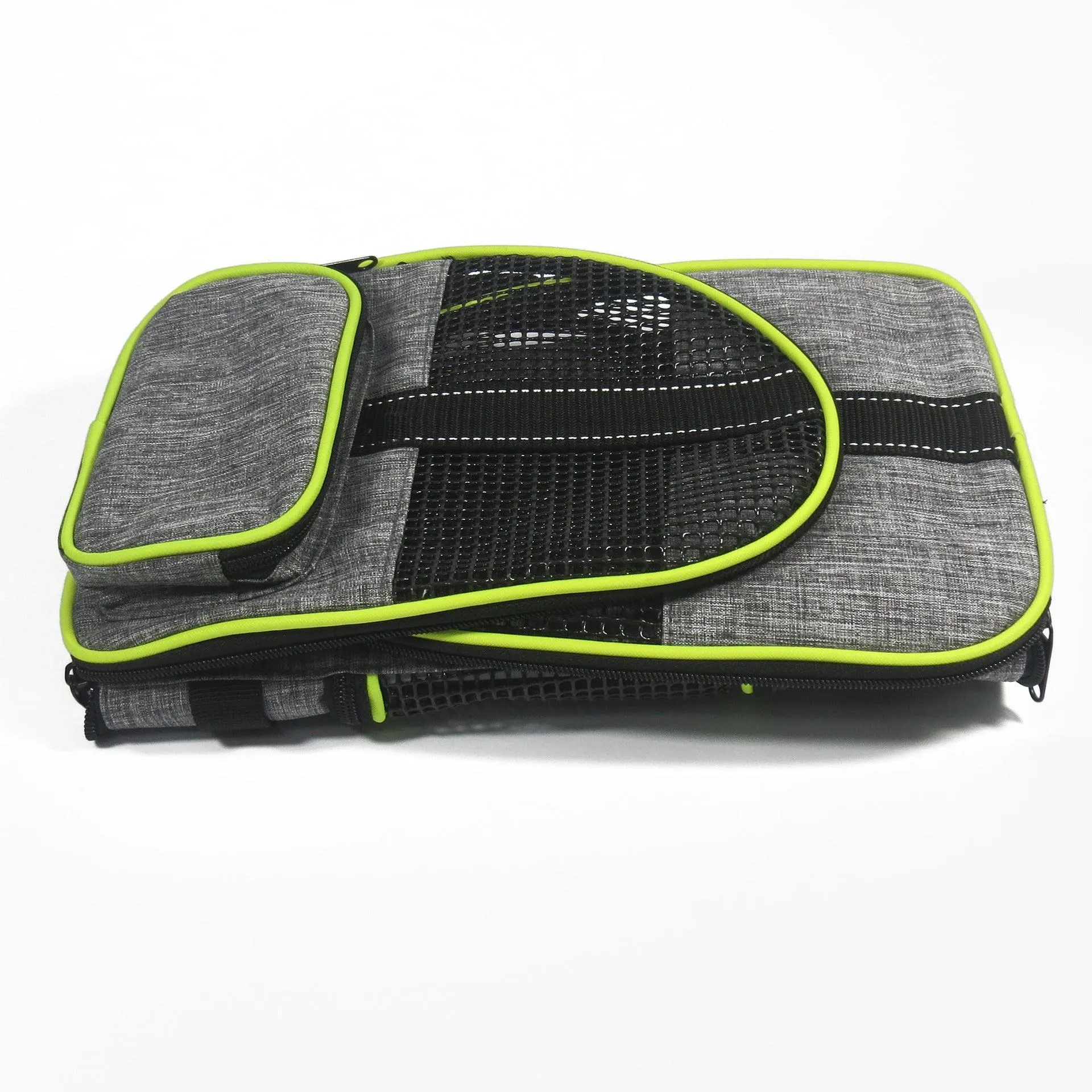 Multi-Purpose Portable Pet Travel Carrier: The Ultimate Foldable Solution For Your Furry Friend by Dog Hugs Cat