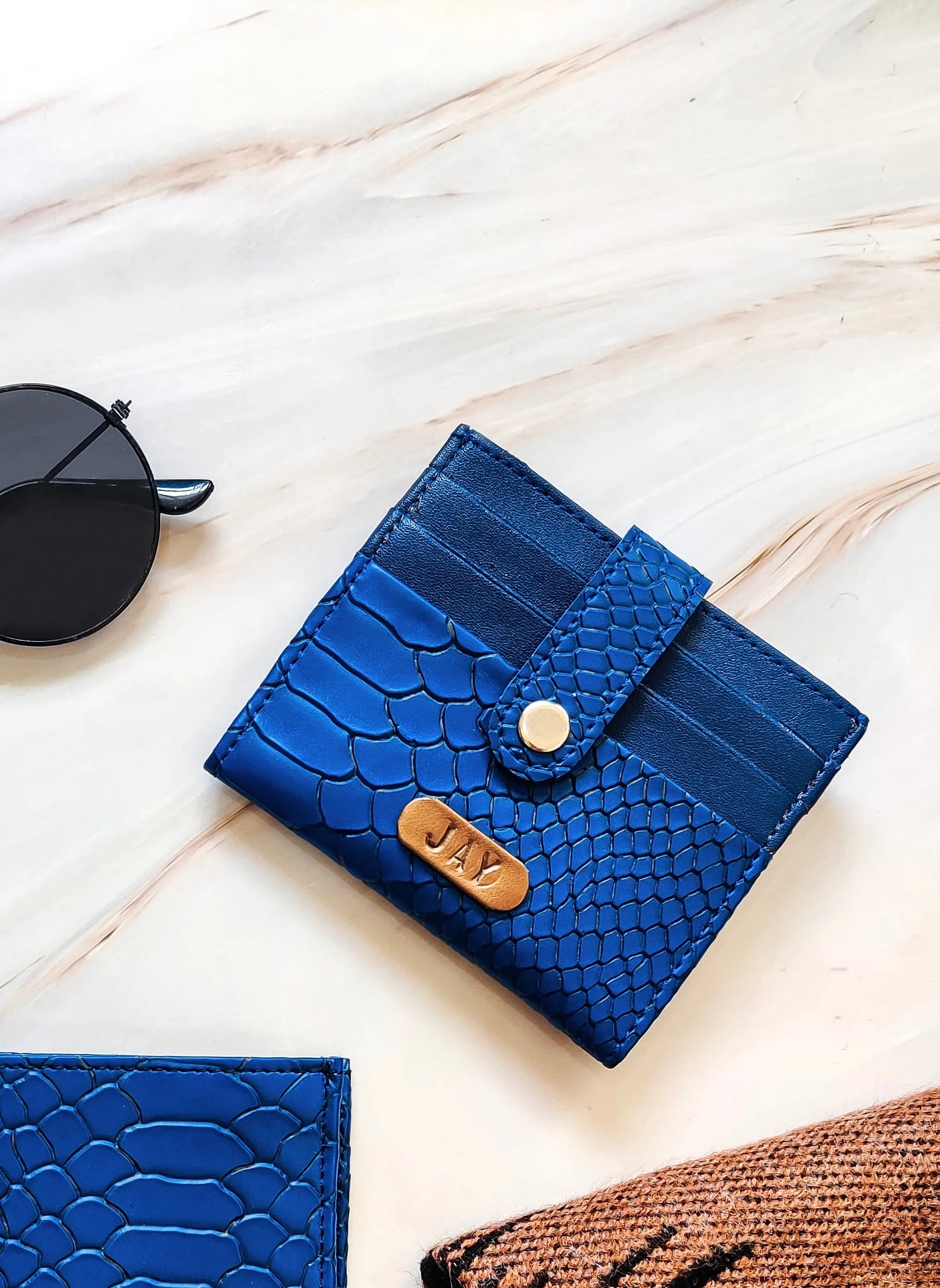 TAN BROWN CARD HOLDER